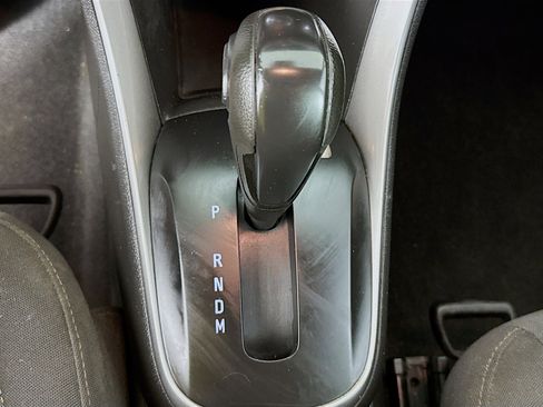 Used 2021 Chevrolet Trax LS w/ Tint and Cruise Package FWD image 19