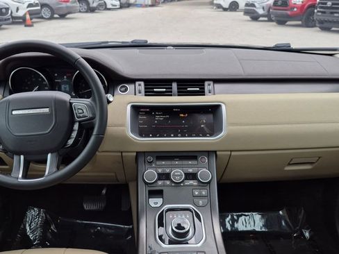 Used 2019 Land Rover Range Rover Evoque SE Premium AWD/4WD image 18