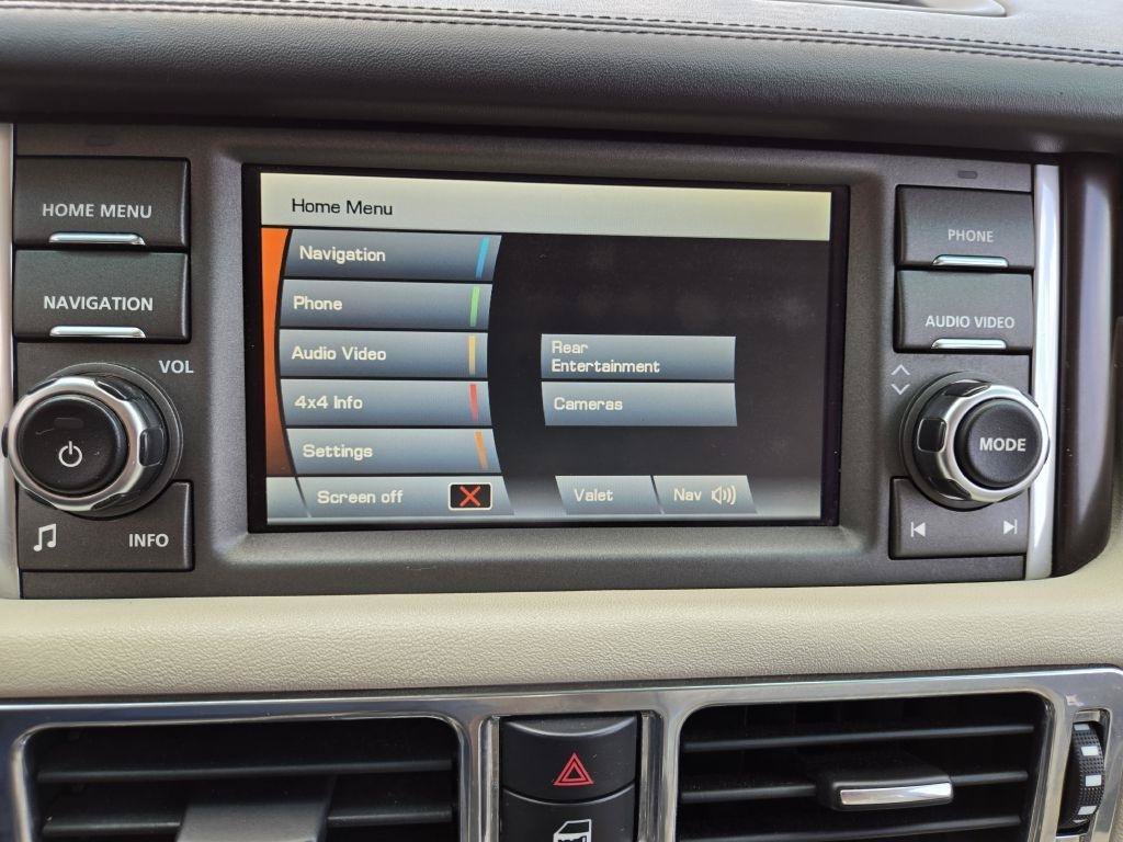 Used 2012 Land Rover Range Rover HSE LUX AWD/4WD image 25