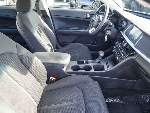 Used 2020 Kia Optima LX image 15