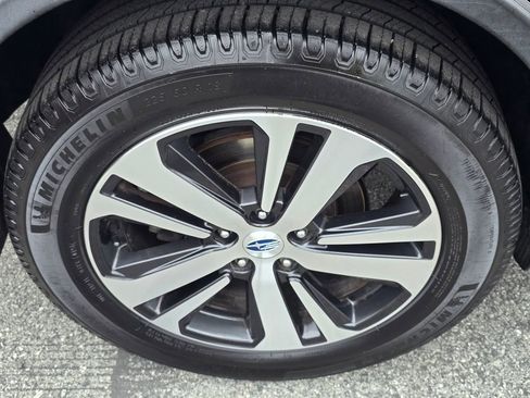 Used 2019 Subaru Outback 2.5i Limited w/ Protection Package #1 AWD/4WD image 28