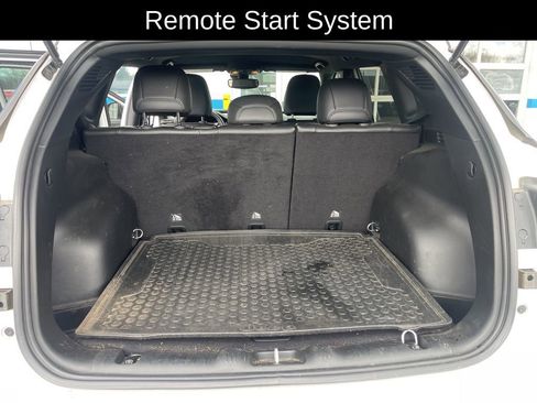 Used 2023 Jeep Compass Trailhawk w/ Trailhawk Convenience Group image 11