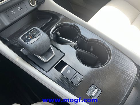 Used 2023 Nissan Rogue SL w/ SL Premium Package FWD image 7
