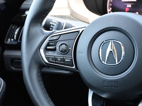 Certified 2026 Acura MDX FWD w/ Technology Package image 24