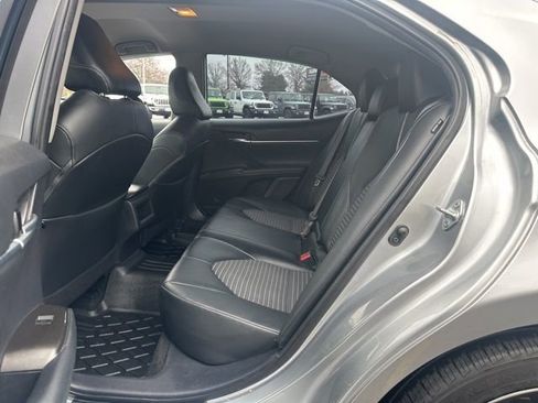 Used 2021 Toyota Camry SE image 22