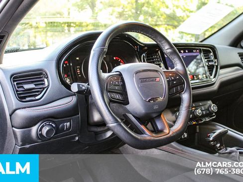 Used 2025 Dodge Durango GT RWD image 23