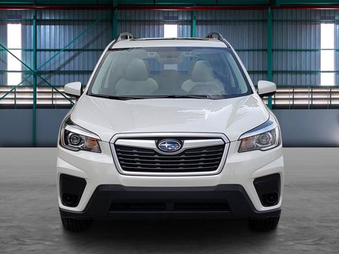 Used 2020 Subaru Forester Premium AWD/4WD image 7