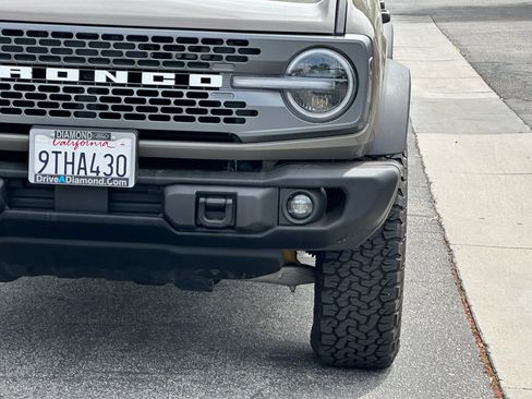 Used 2025 Ford Bronco Badlands AWD/4WD image 13