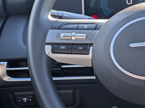 Used 2025 Hyundai Santa Cruz SE image 15