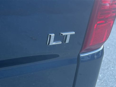 Used 2023 Chevrolet Silverado 1500 LT image 8