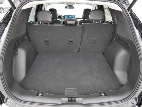 Used 2023 Ford Escape Platinum image 18