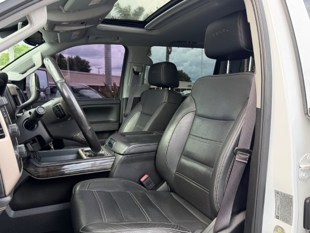 Used 2016 GMC Sierra 3500 Denali w/ Duramax Plus Package AWD/4WD image 9