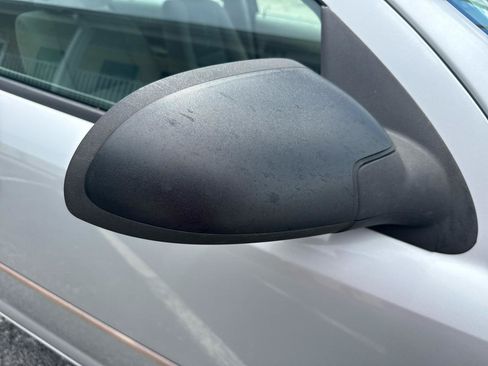 Used 2005 Chevrolet Cobalt Sedan FWD image 45