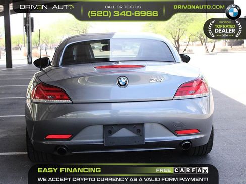 Used 2012 BMW Z4 sDrive35i image 9