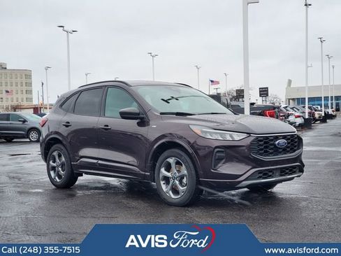 Used 2023 Ford Escape ST-Line w/ Tech Pack #1 image 1