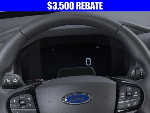 New 2026 Ford Explorer Platinum image 13