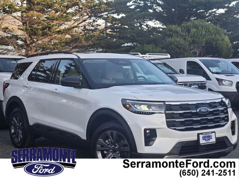 New 2026 Ford Explorer Active image 1