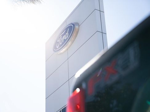 New 2024 Ford F550 4x4 Regular Cab Super Duty image 27