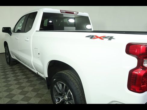 Used 2023 Chevrolet Silverado 1500 LT w/ All Star Edition Plus AWD/4WD image 19