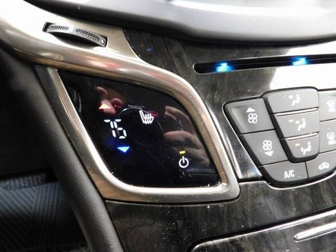 Used 2014 Buick LaCrosse Leather image 26