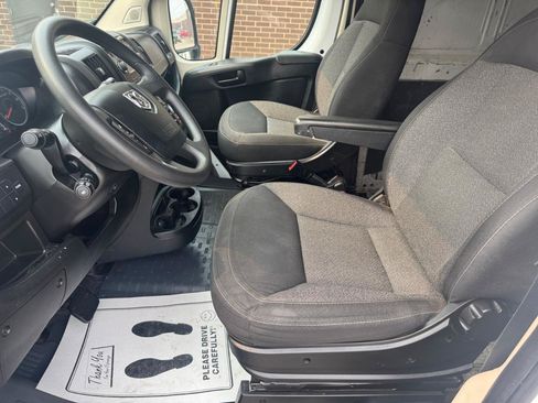 Used 2017 RAM ProMaster 1500 FWD image 5