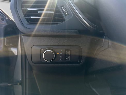 Used 2025 Ford Escape Active AWD/4WD image 20