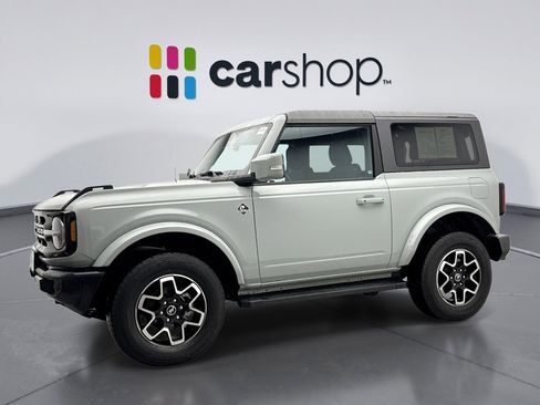 Used 2023 Ford Bronco Outer Banks image 1