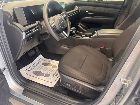 Used 2025 Hyundai Tucson SEL FWD image 10