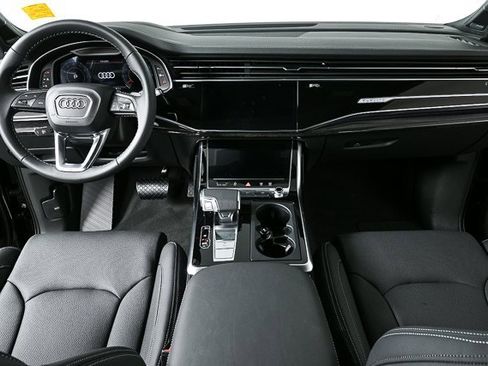 New 2025 Audi Q7 3.0T Prestige image 18