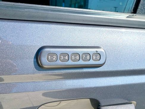 Used 2023 Ford Bronco Badlands AWD/4WD image 11