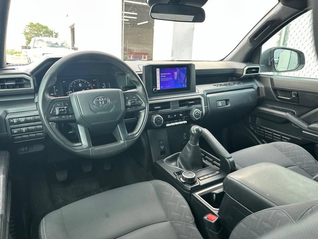 Used 2024 Toyota Tacoma SR w/ SR Upgrade Package AWD/4WD image 11
