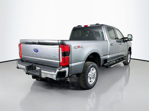 New 2026 Ford F350 XLT image 7