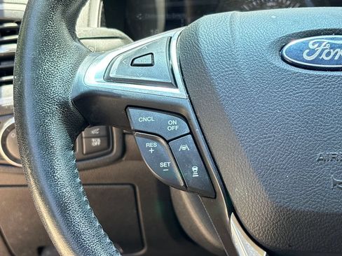 Used 2020 Ford Edge SEL w/ Convenience Package FWD image 18