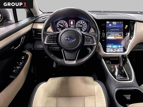 Used 2024 Subaru Outback Premium AWD/4WD image 6