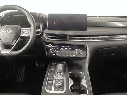 Certified 2025 INFINITI QX60 Luxe w/ Vision Package image 24