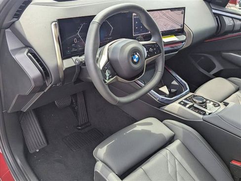 Used 2025 BMW X3 xDrive30i w/ Premium Package AWD/4WD image 3