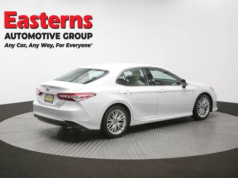 Used 2019 Toyota Camry XLE w/ Carpet Mat Package FWD image 43