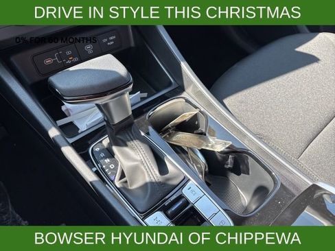 New 2026 Hyundai Tucson SE image 9