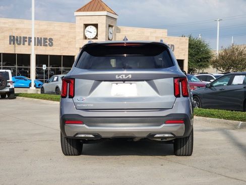 Certified 2025 Kia Sorento SX image 7