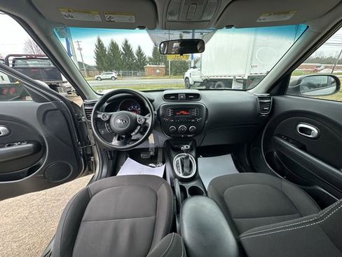 Used 2015 Kia Soul image 8