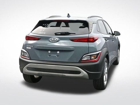 Used 2022 Hyundai Kona SEL w/ Cargo Package FWD image 6