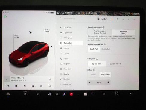 Used 2023 Tesla Model Y Long Range AWD/4WD image 29