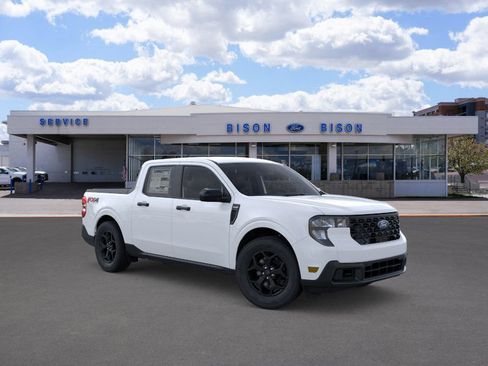 New 2025 Ford Maverick XLT w/ XLT Luxury Package image 7