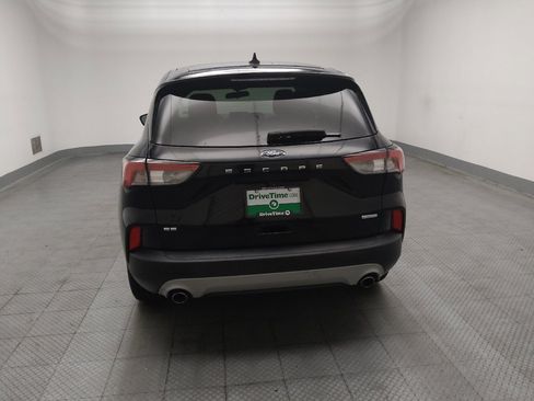 Used 2020 Ford Escape SE FWD image 6