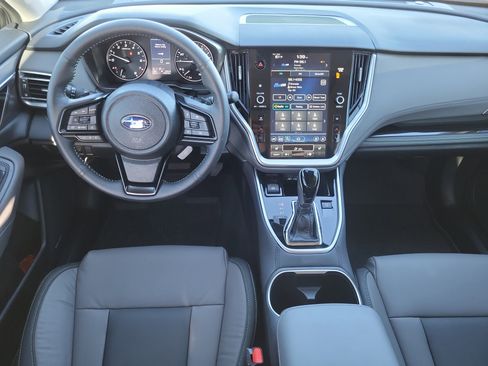 Used 2025 Subaru Outback Onyx Edition XT w/ Popular Package #2 image 21