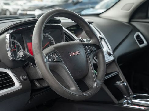 Used 2017 GMC Terrain SLE image 14