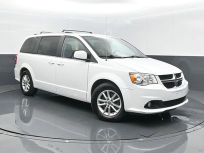 Certified 2019 Dodge Grand Caravan SXT