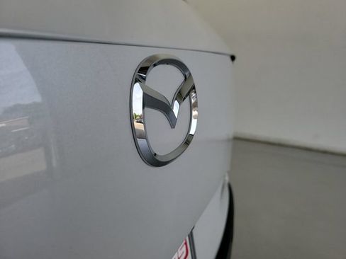 Used 2025 MAZDA CX-50 AWD 2.5 S w/ Premium Package image 8