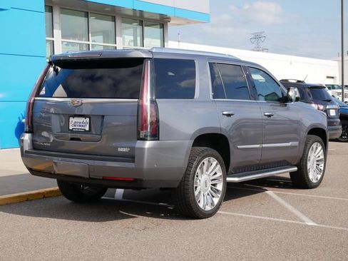 Used 2019 Cadillac Escalade Premium Luxury AWD/4WD image 26