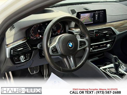 Used 2020 BMW 540i xDrive w/ M Sport Package image 14
